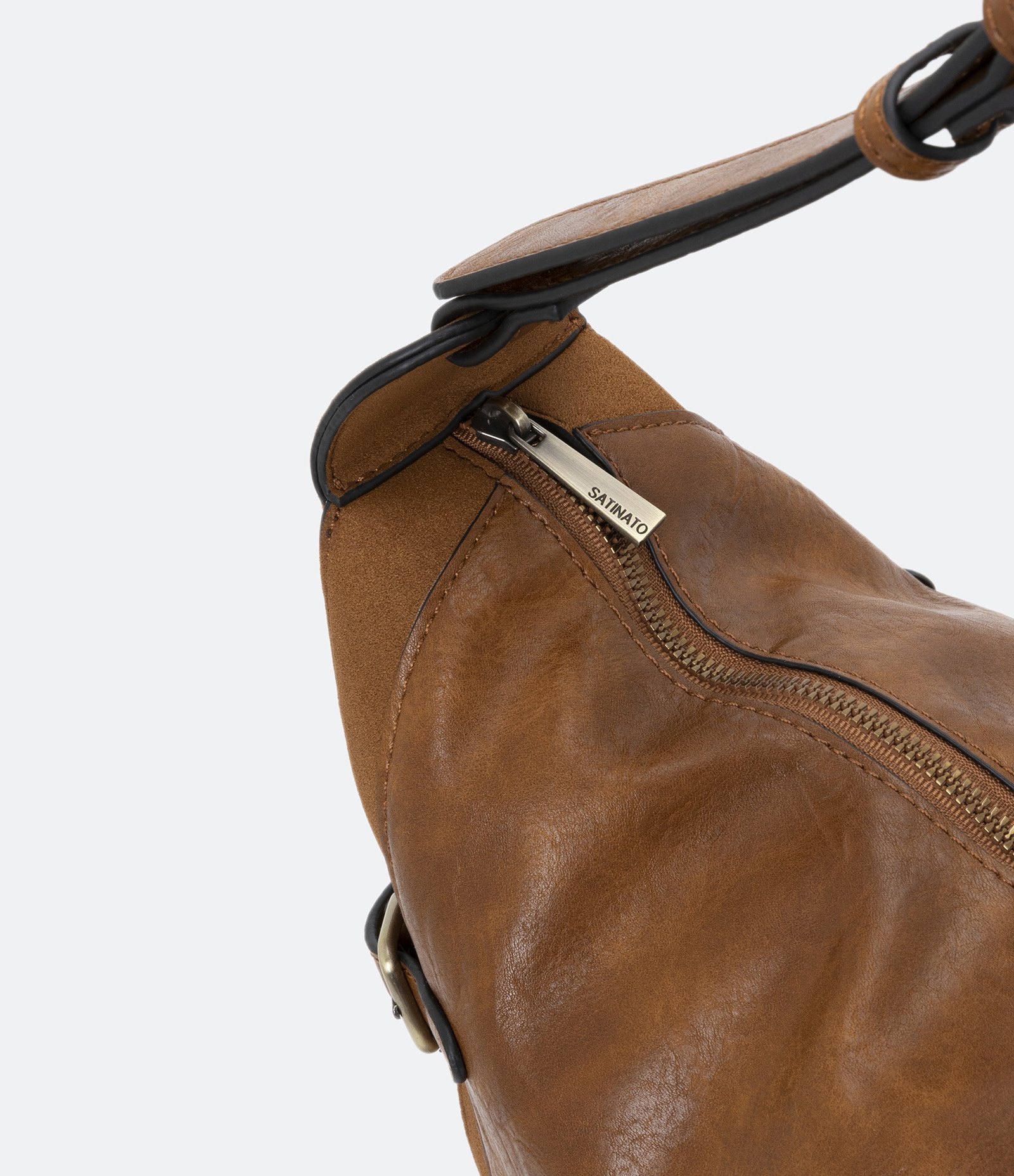 Bolsa Grande com Detalhe em Fivela na Alça e Laterais 6