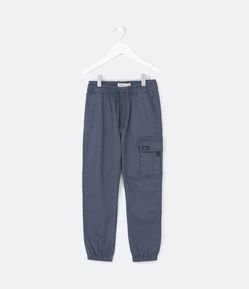 Calça Infantil em Sarja e Bolsos Cargo - Tam 5 a 14 Anos