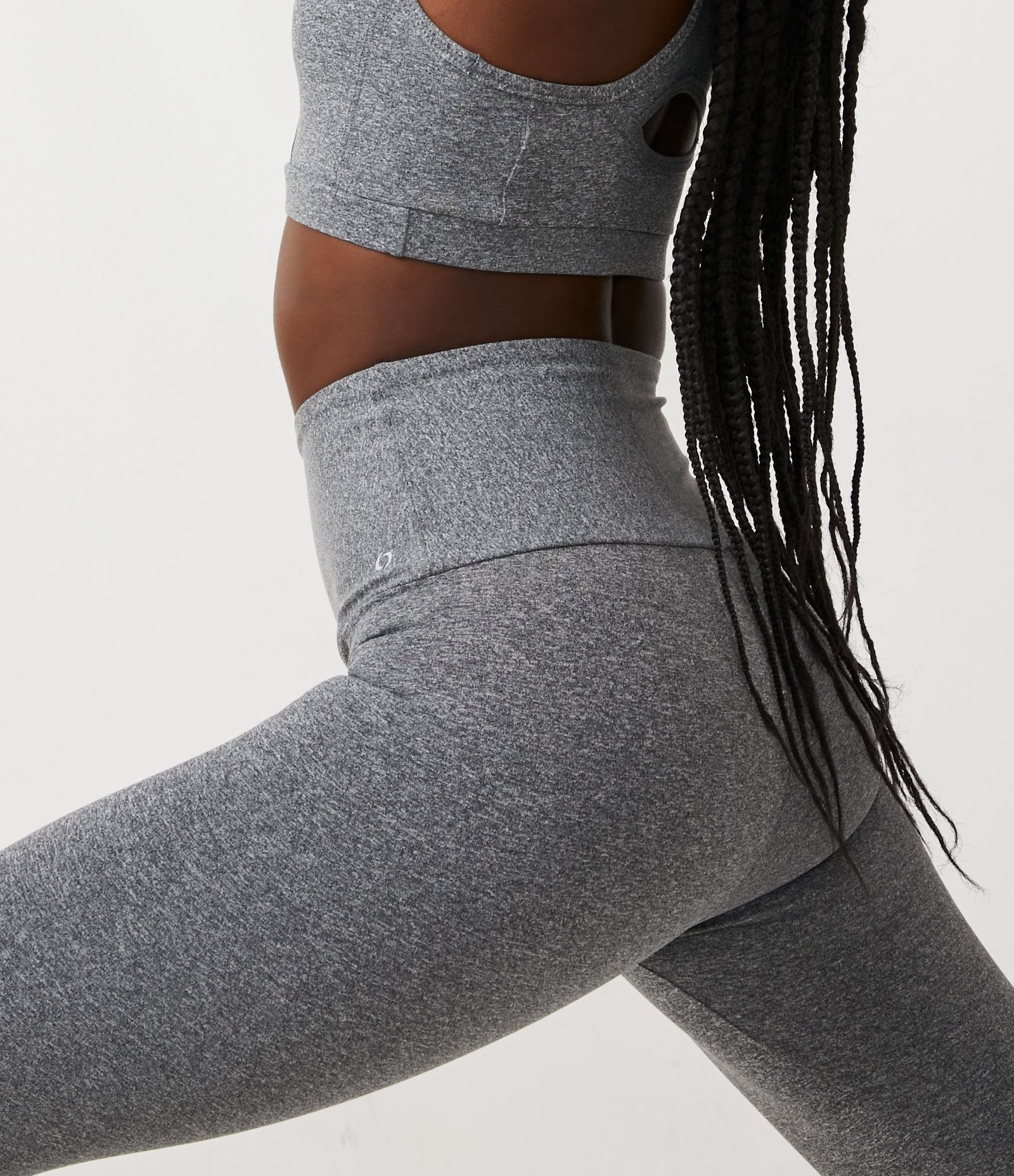 Calça Legging Esportiva em Microfibra com Cós Alto Cinza 5