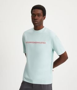 Camiseta Boxy em Algodão com Lettering Occupation Exhausted