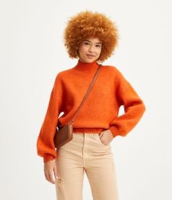 Blusão em Tricô com Golinha Alta Manga Longa Ampla