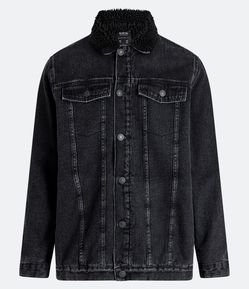 Jaqueta Trucker Jeans com Bolsos e Forro de Sherpa