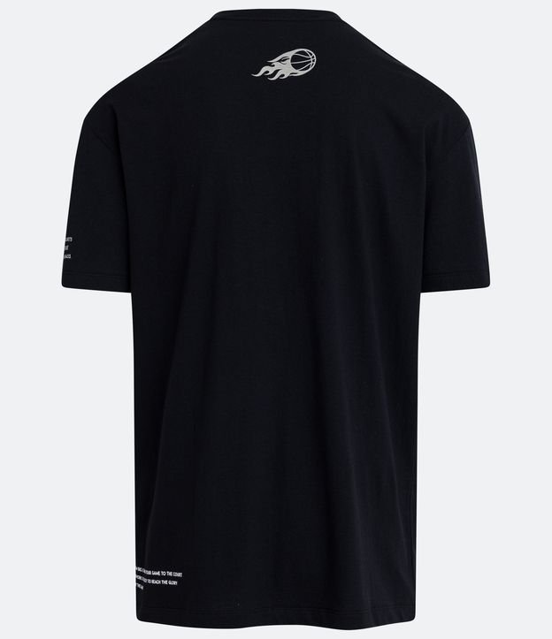 Remera Relaxed en Algodón con Estampado Baloncesto Negro 8
