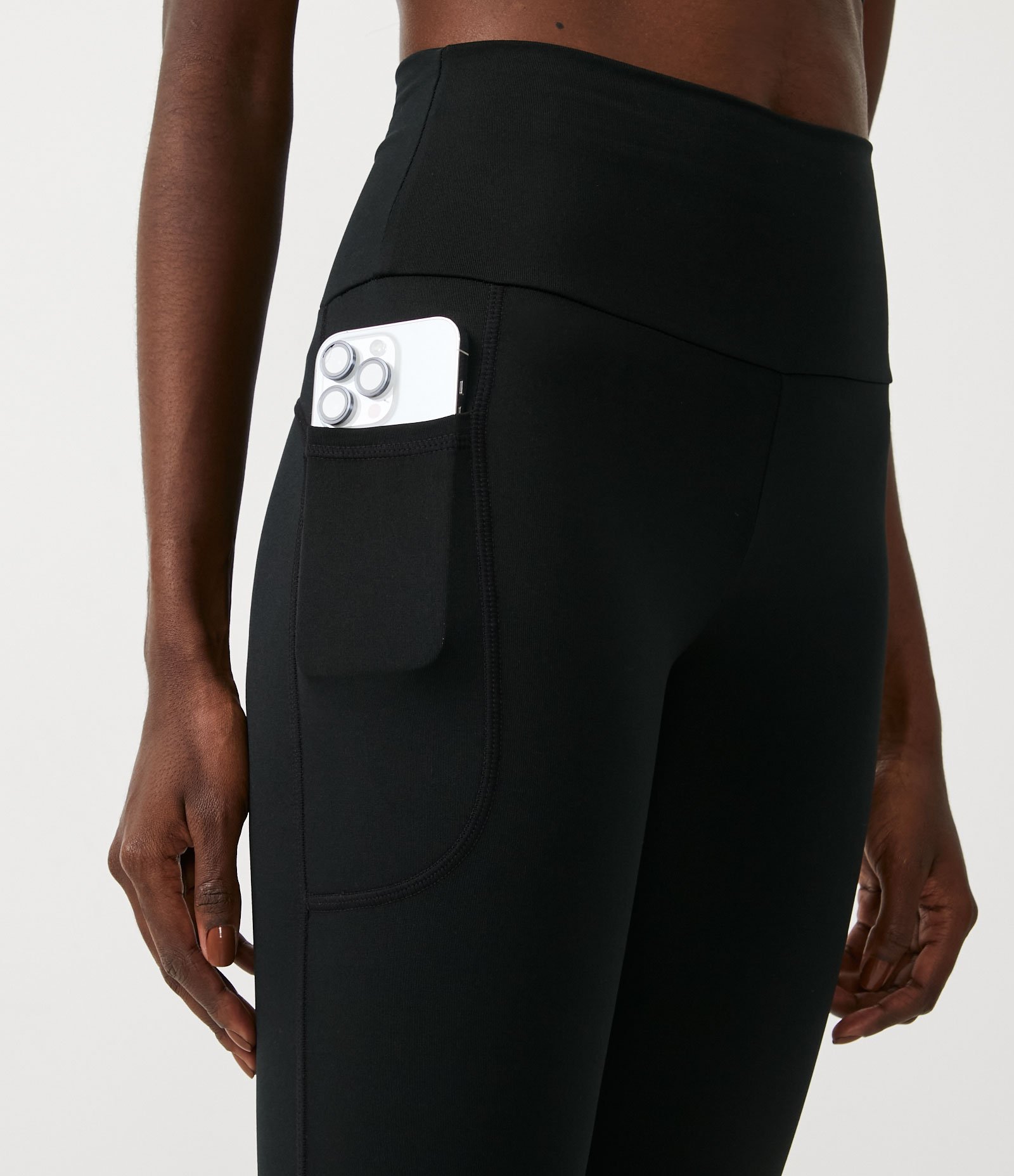 Calça Legging Esportiva Térmica com Bolsos Preto 5