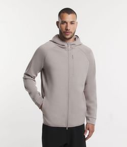 Blusão Aberto Esportivo em Fleece com Capuz e Bolso com Zíper