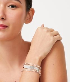 Kit 03 Pulseiras em Metal com Mini Placas e Correntaria