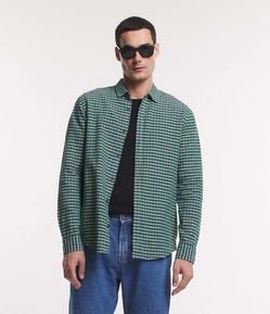 Camisa Regular em Linho com Estampa Xadrez