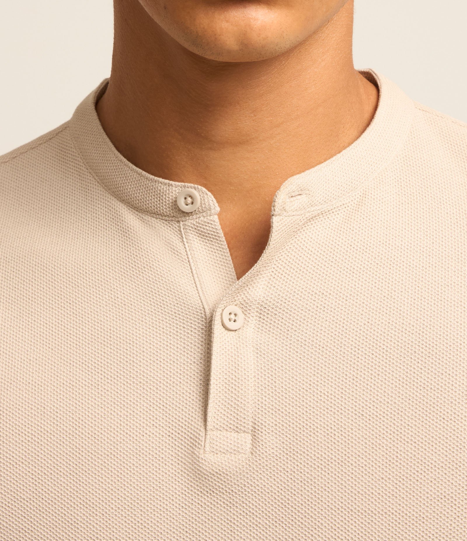 Camisa Polo Slim em Piquet Texturizado Bege Claro 4