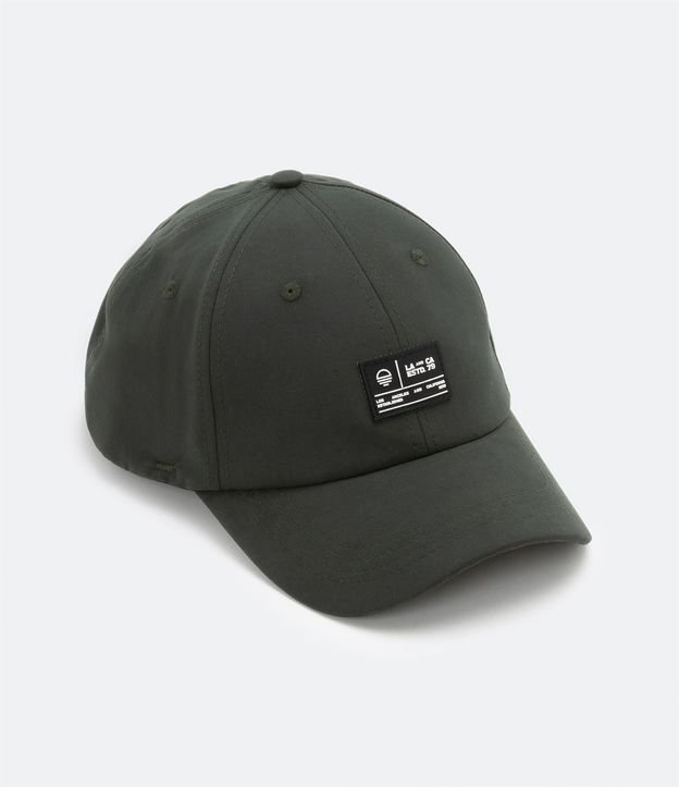 Boné com Aba Curva e Etiqueta Emborrachada com Lettering