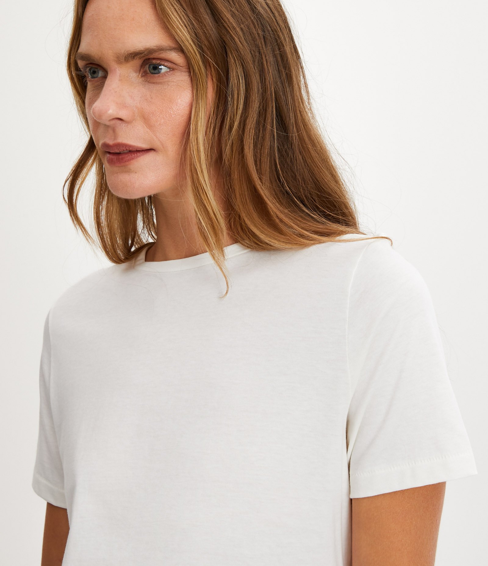 Camiseta Básica em Algodão Peruano com Manga Curta 4