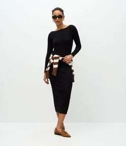 Vestido Midi Justo em Tricô com Gola Canoa