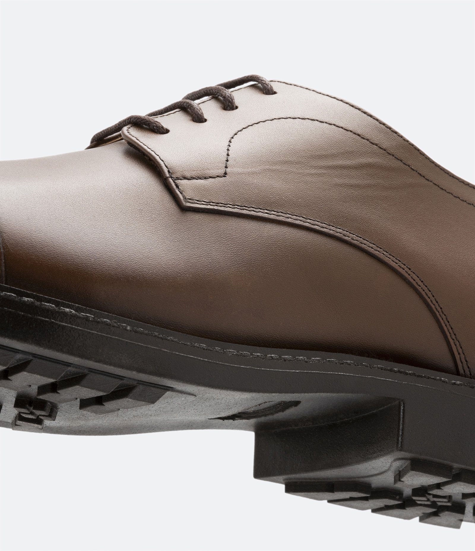 Sapato em Couro com Cadarço e Detalhe Brogue Marrom 5