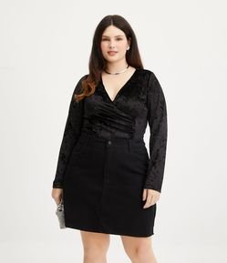 Body em Veludo com Decote Transpassado Curve & Plus Size