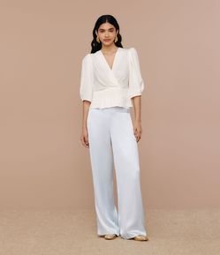 Calça Reta em Cetim com Cintura Alta