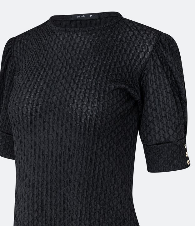 Blusa com Malha Texturizada e Manga Curta Bufante com Botõezinhos Preto 7