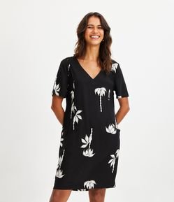 Vestido em Viscolinho com Estampa de Coqueiros