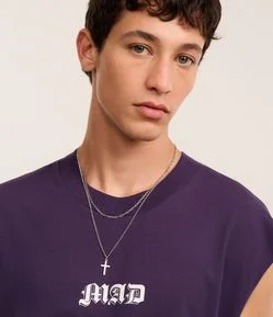 Colar Duplo em Metal com Correntes e Pingente de Cruz