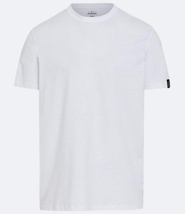 Camiseta Comfort Básica em Meia Malha com Etiqueta na Manga Branco Neve 5