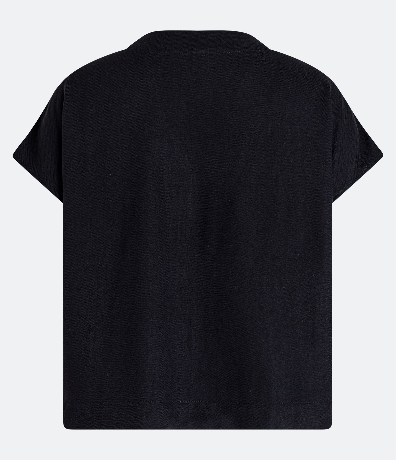 Blusa em Viscose com Decote V Preto 2