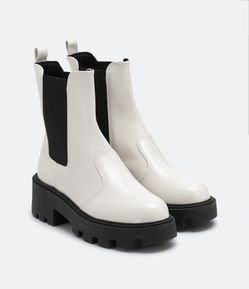 Bota Cano Baixo com Sola Tratorada