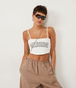 Blusa Cropped Corsetada em Moletom com Lettering Bordado