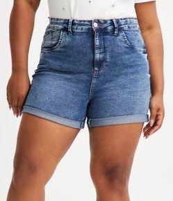 Short Boyfriend Jeans com Barra Dobrada Curve & Plus Size