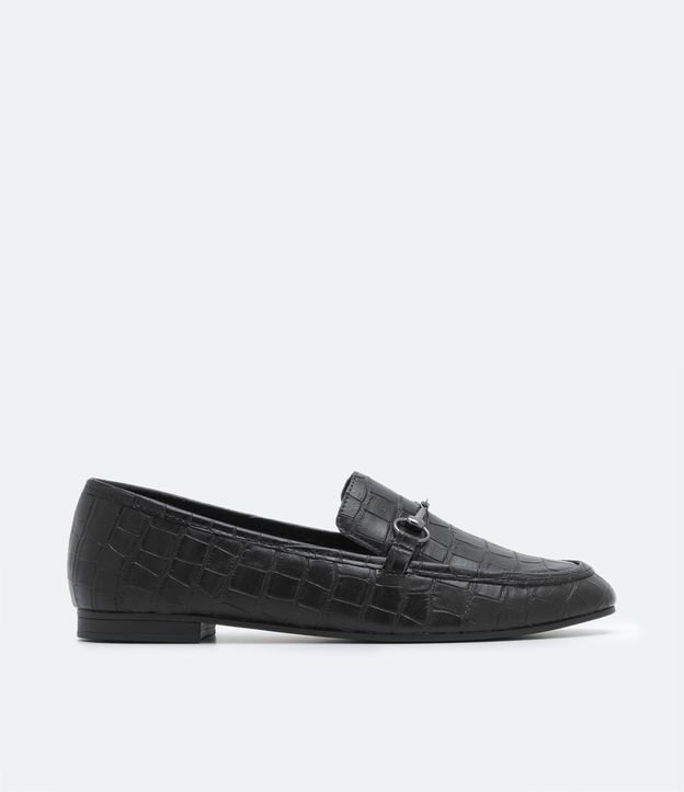 Sapato Loafer com Textura Croco e Bridão no Cabedal Preto 1