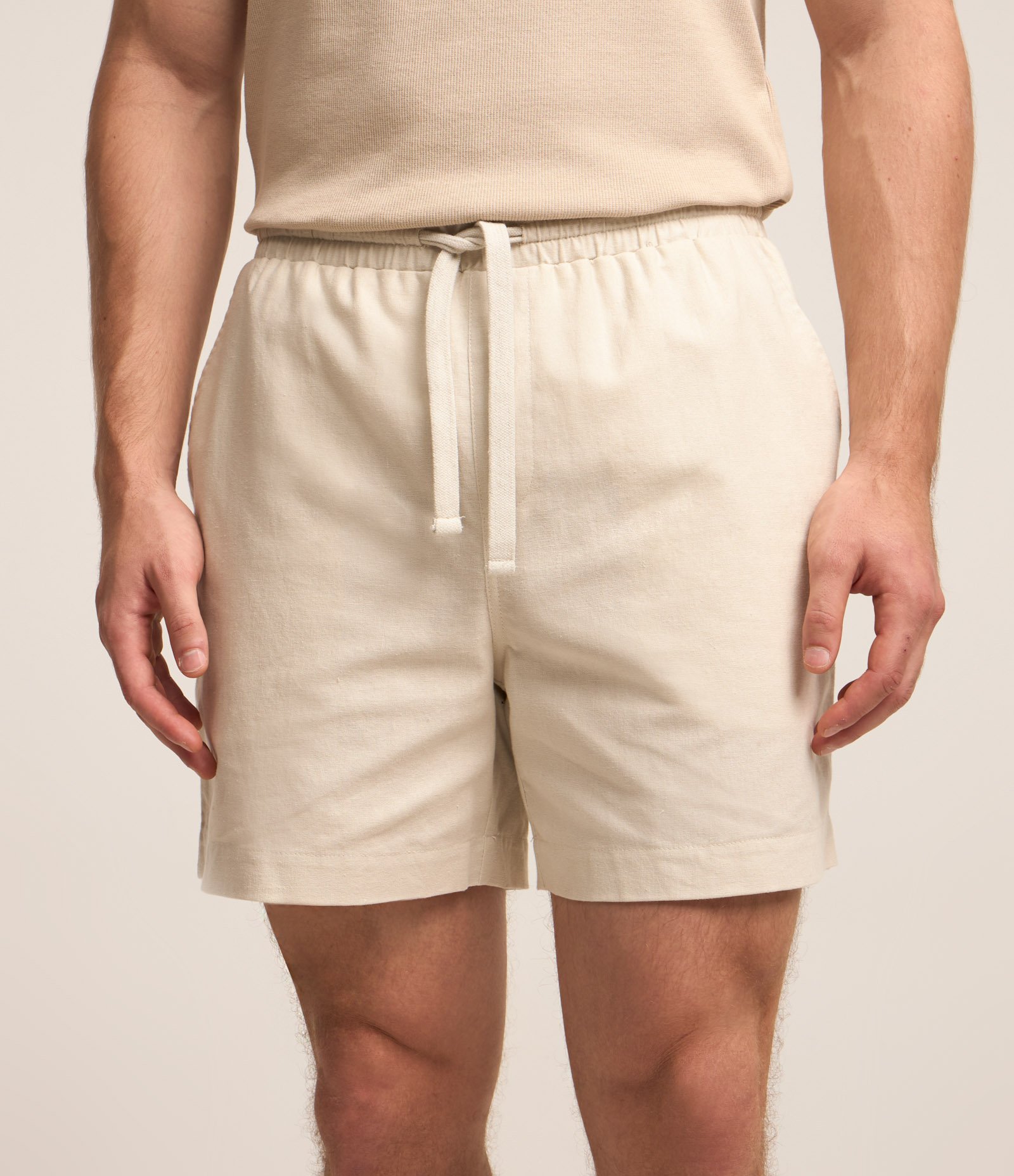 Bermuda em Algodão com Linho e Cós Elástico 2