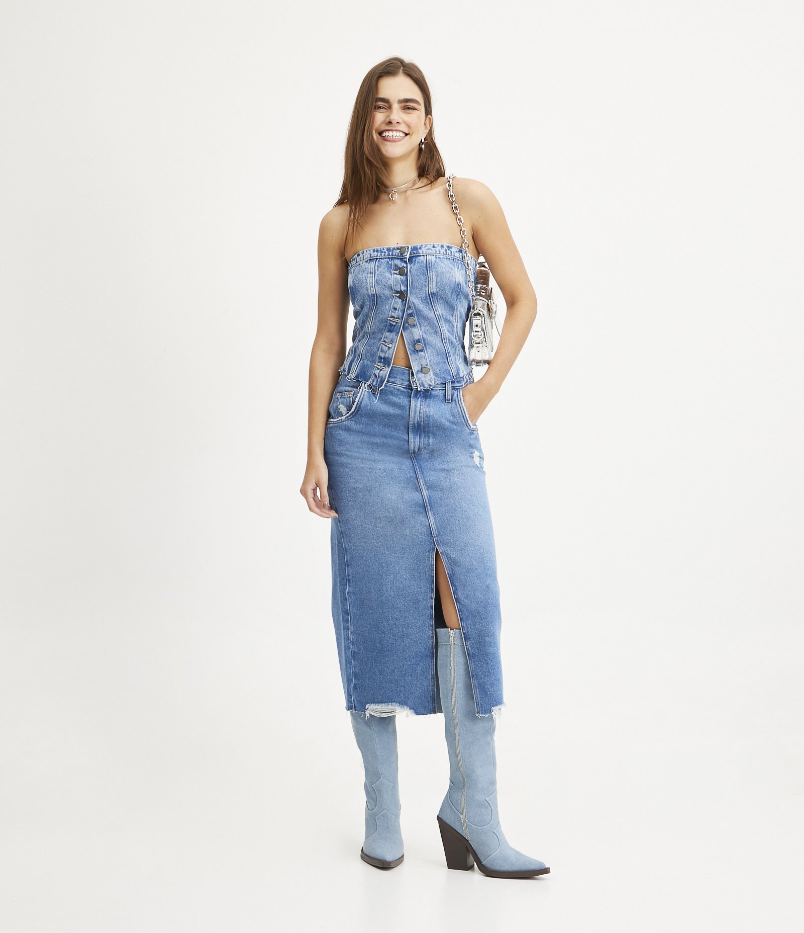 Blusa Tomara que Caia em Jeans com Abotoamento e Lastex 3