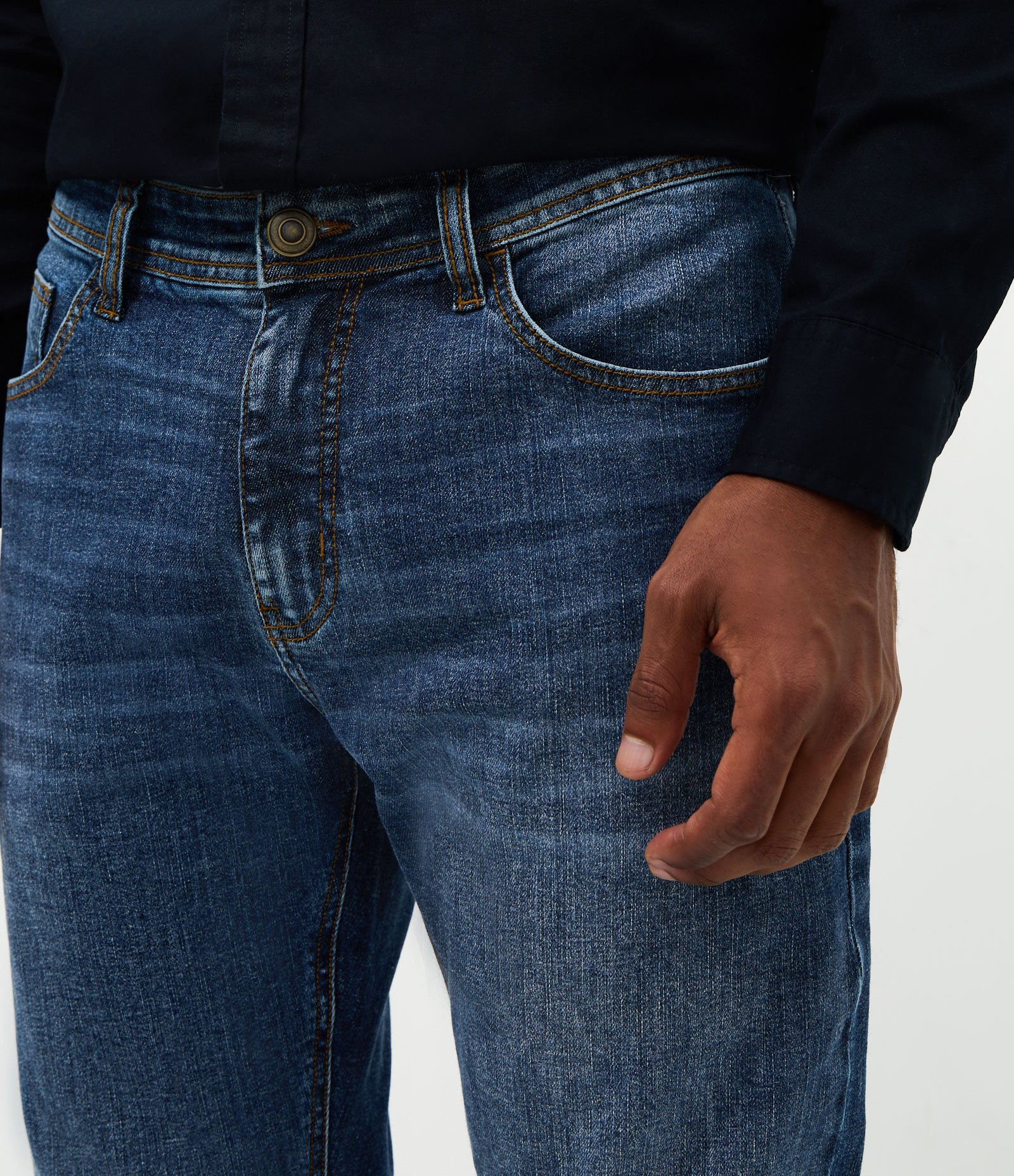 Calça Slim Básica em Jeans Denim Azul Médio 3
