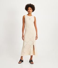 Vestido Midi Sem Mangas em Tricô com Ponto Diferenciado