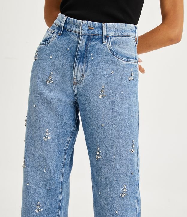 Calça Reta Jeans com Aplicação de Pedrarias Azul 4