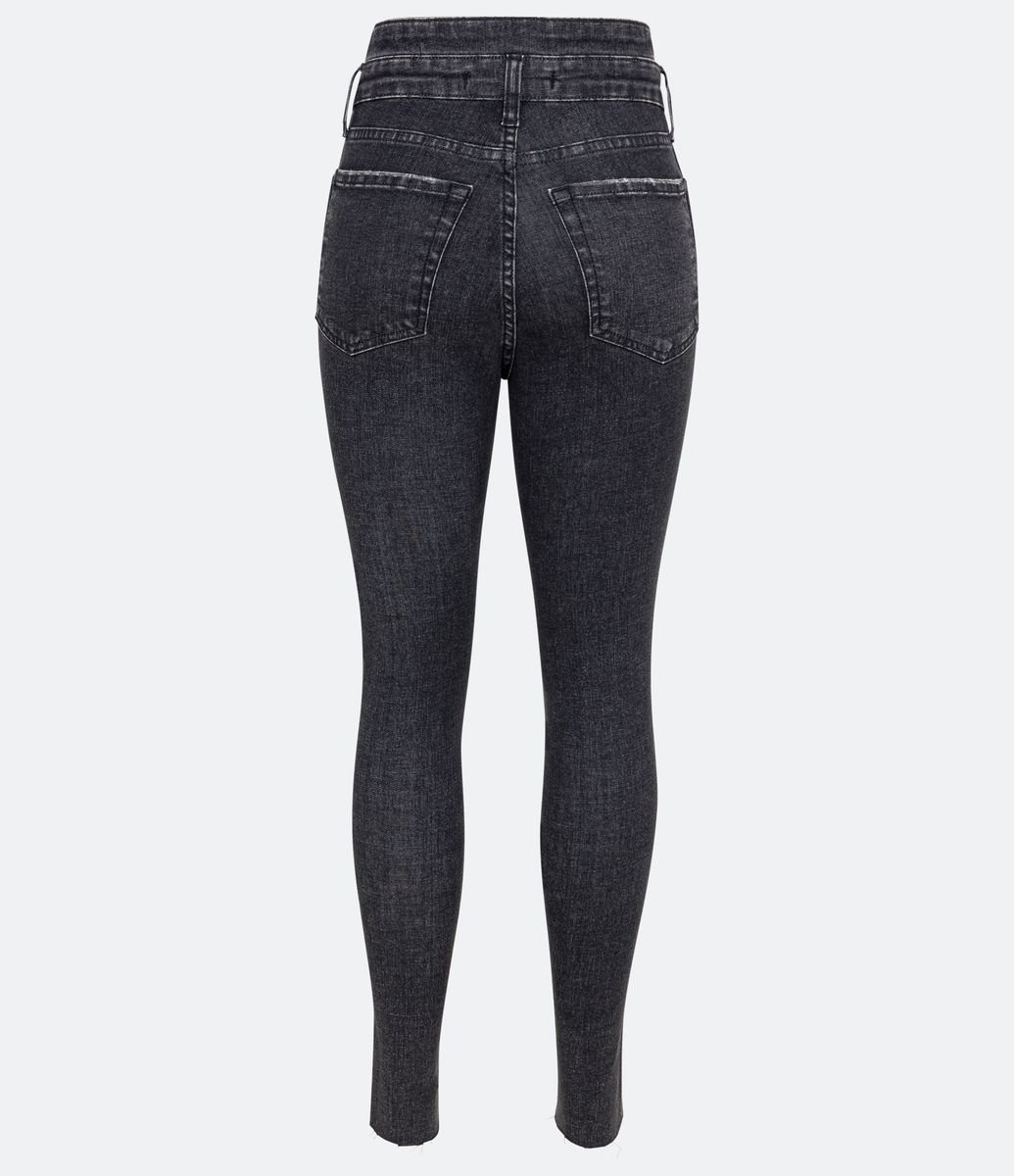 Calça Skinny Cintura Alta em Jeans com Correntinhas nos Bolsos Vazados  Preto Estonado