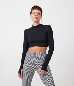 Blusa Cropped em Ribana com Manga Longa e Abertura no Dedo