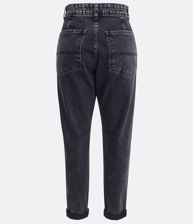 Calça Mom Jeans com Bolso Diferenciado e Recortes Preto Estonado 6