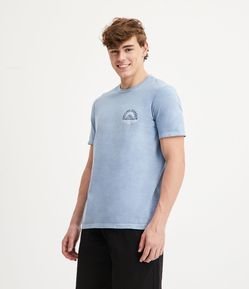 Camiseta em Meia Malha Estonada com Estampa Nature Chaser