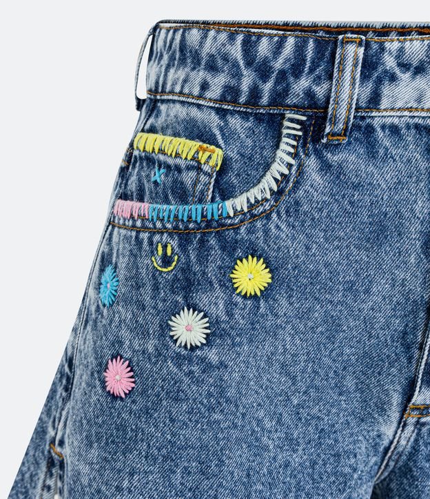 Short Cintura Alta em Jeans com Bolsos e Bordados Coloridos Azul 7