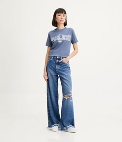 Calça Wide Leg Jeans com Listras no Bolso e Puídos