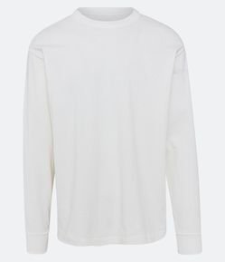 Camiseta Oversized em Algodão com Cava Deslocada e Punho Ajustado