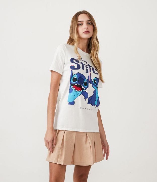 Camiseta em Algodão com Estampa Stitch - Cor: Branco Neve - Tamanho: P