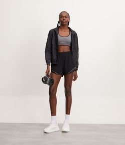 Short Runner Esportivo com Contraste e Furos Laterais