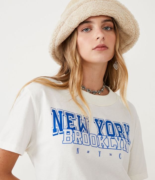 Camiseta em Algodão com Estampa em Lettering New York Branco 1
