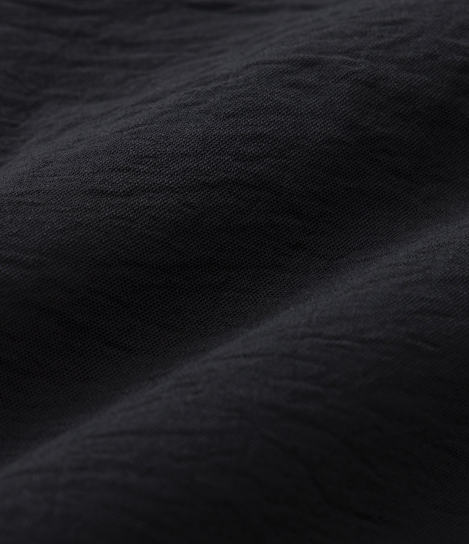 Blusa com Detalhe de Gota e Botão nas Costas Curve & Plus Size Preto 6