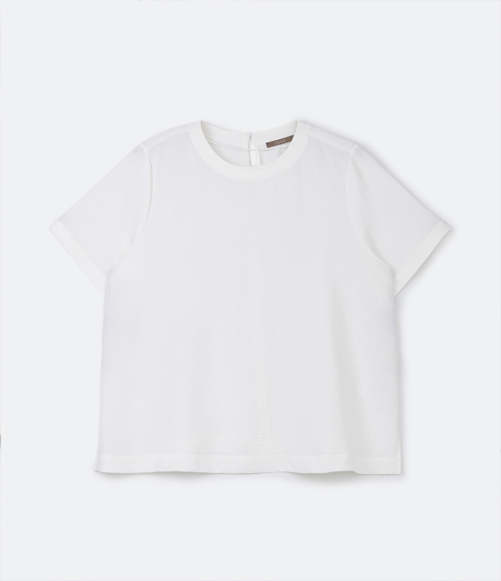 Blusa com Detalhe de Gota e Botão nas Costas Curve & Plus Size Branco 5