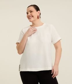 Blusa com Detalhe de Gota e Botão nas Costas Curve & Plus Size