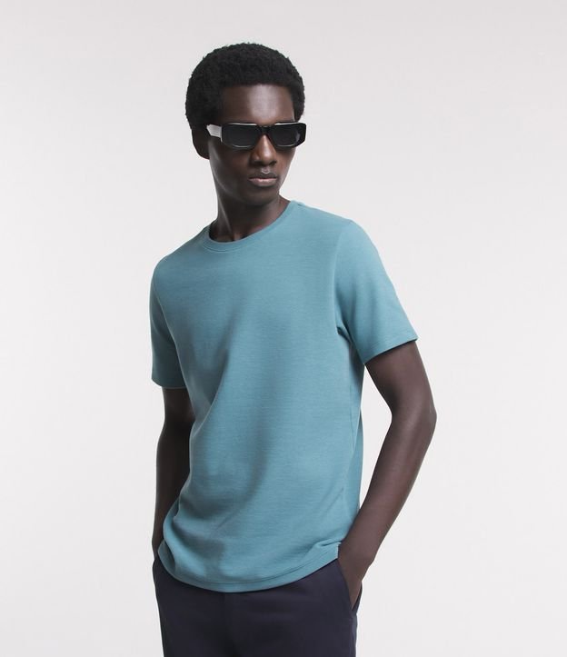 Camiseta Slim em Algodão Peruano com Textura Canelada