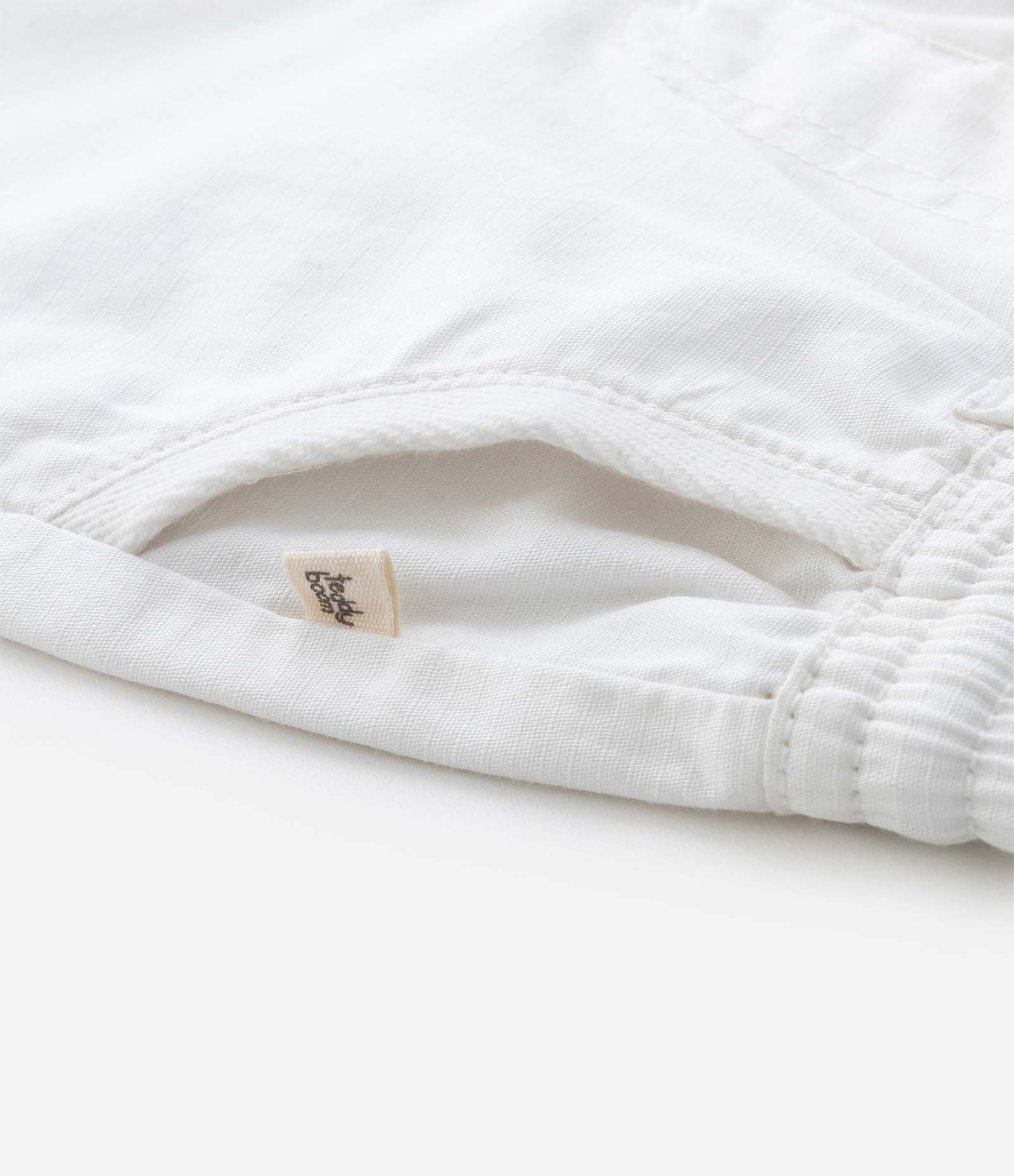 Bermuda Básica Infantil em Sarja com Cordão Bicolor - Tam 0 a 18 meses Branco 3