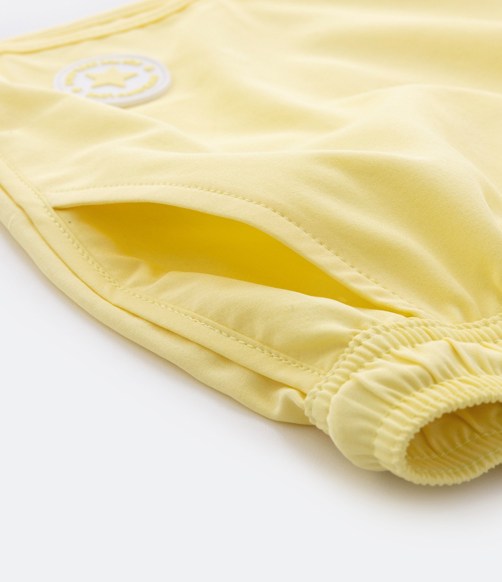 Short Runner Infantil em Microfibra com Cordão na Cintura- Tam 5 a 14 Anos Amarelo 4