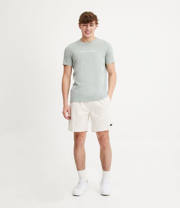 Bermuda em Algodão com Cós Elástico e Bolsos