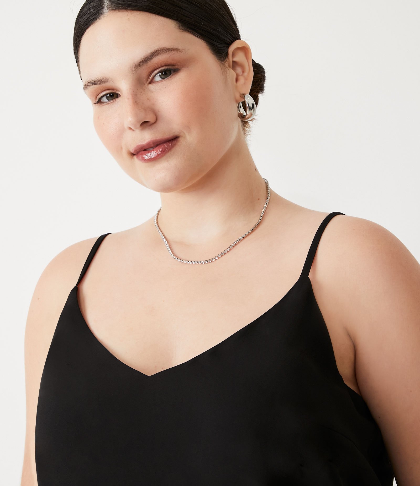 Blusa Regata Básica em Crepe Curve & Plus Size Preto 4